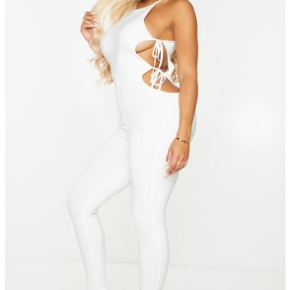 Shape Jumpsuit - Picture 4 of 4